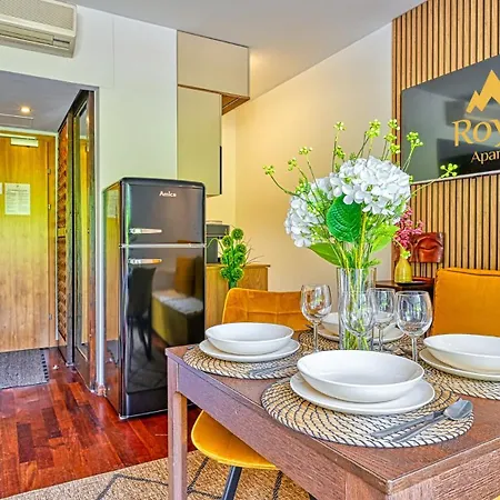 דירה Lola Z Prywatnym Jacuzzi - Najblizej Wyciagu - By Royal Aparts שצ'קלארסקה פוראובה